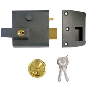 Yale No.1 Auto Deadlocking Nightlatch