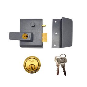 Yale No.2 Auto Deadlocking Nightlatch